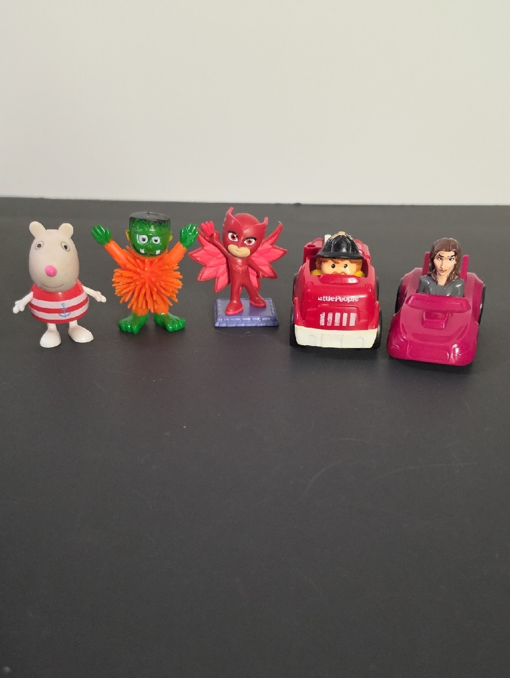 Kids Toy Figure and Vehicle Set - Assorted Colors